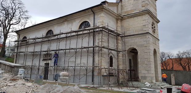 Цркву Успења Пресвете Богородице у Ливну обнавља Епархија бихаћко-петровачка: Храму нови сјај за велику прославу